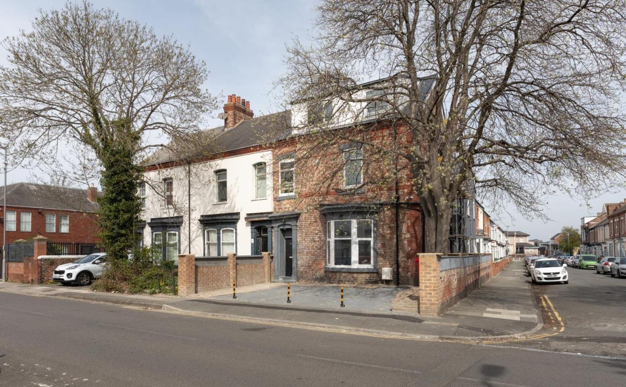 Stockton Town Centre Studio Apartments Free Parking And Wi-Fi Luaran gambar