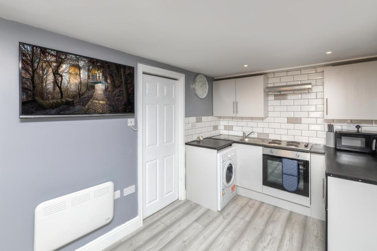 Stockton Town Centre Studio Apartments Free Parking And Wi-Fi Luaran gambar