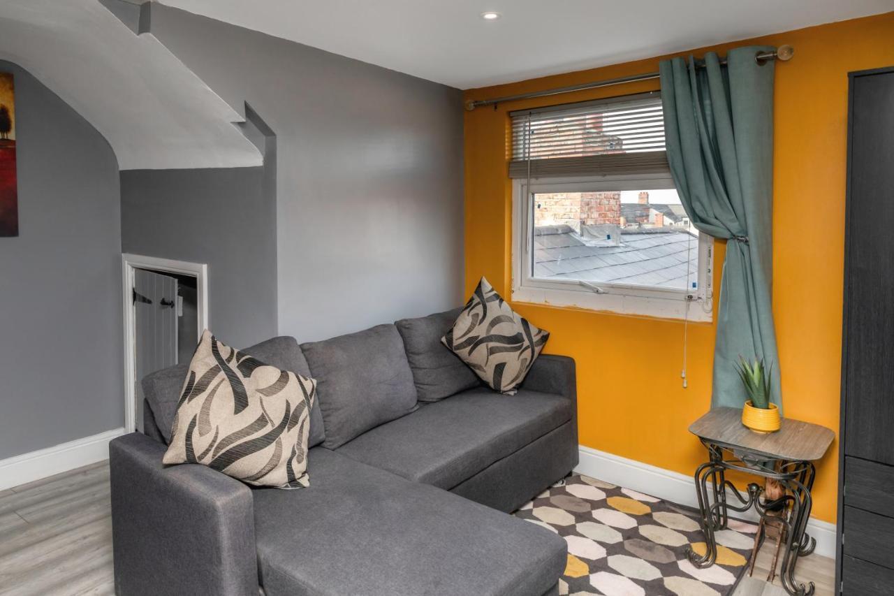 Stockton Town Centre Studio Apartments Free Parking And Wi-Fi Luaran gambar